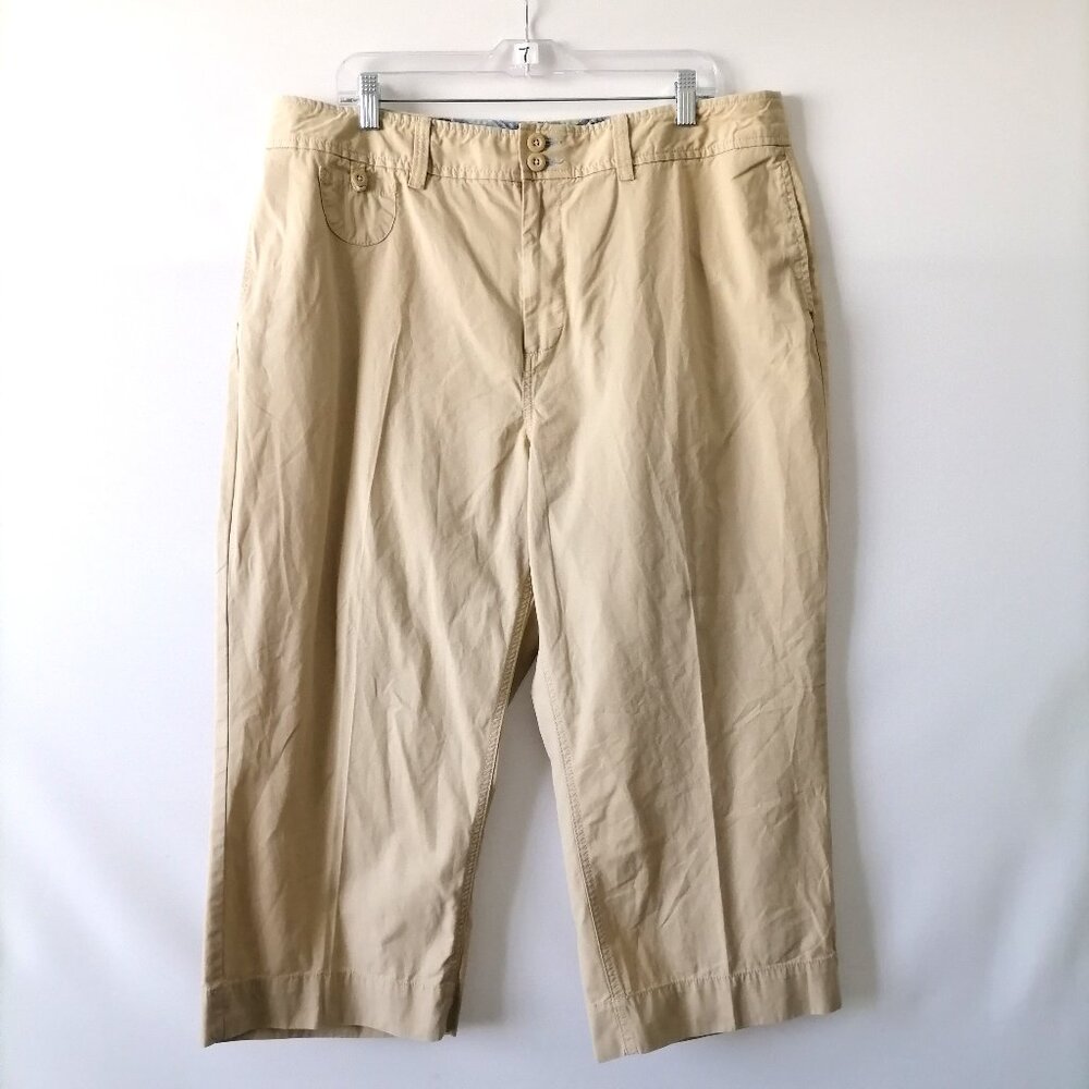 L.L. Bean Womens Ivory High Rise Flat Front Favorite Fit Capri Pants Size 18W